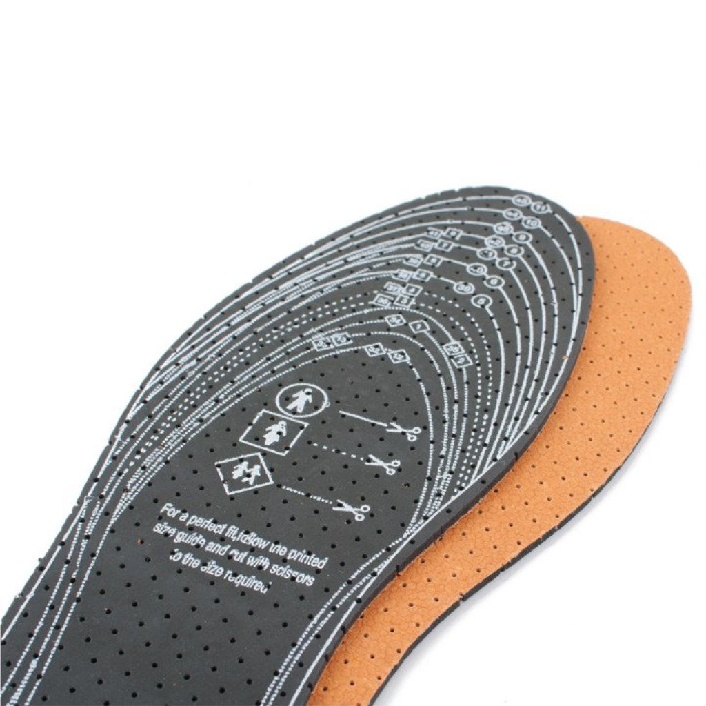 Linie pro správné odstřižení vložek do bot proti zápachu Leather Cut s aktivním uhlím